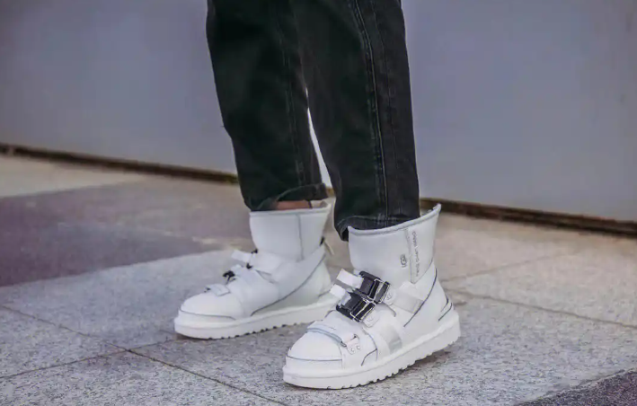 2025年UGG x Feng Chen Wang联名系列：时尚的新合作